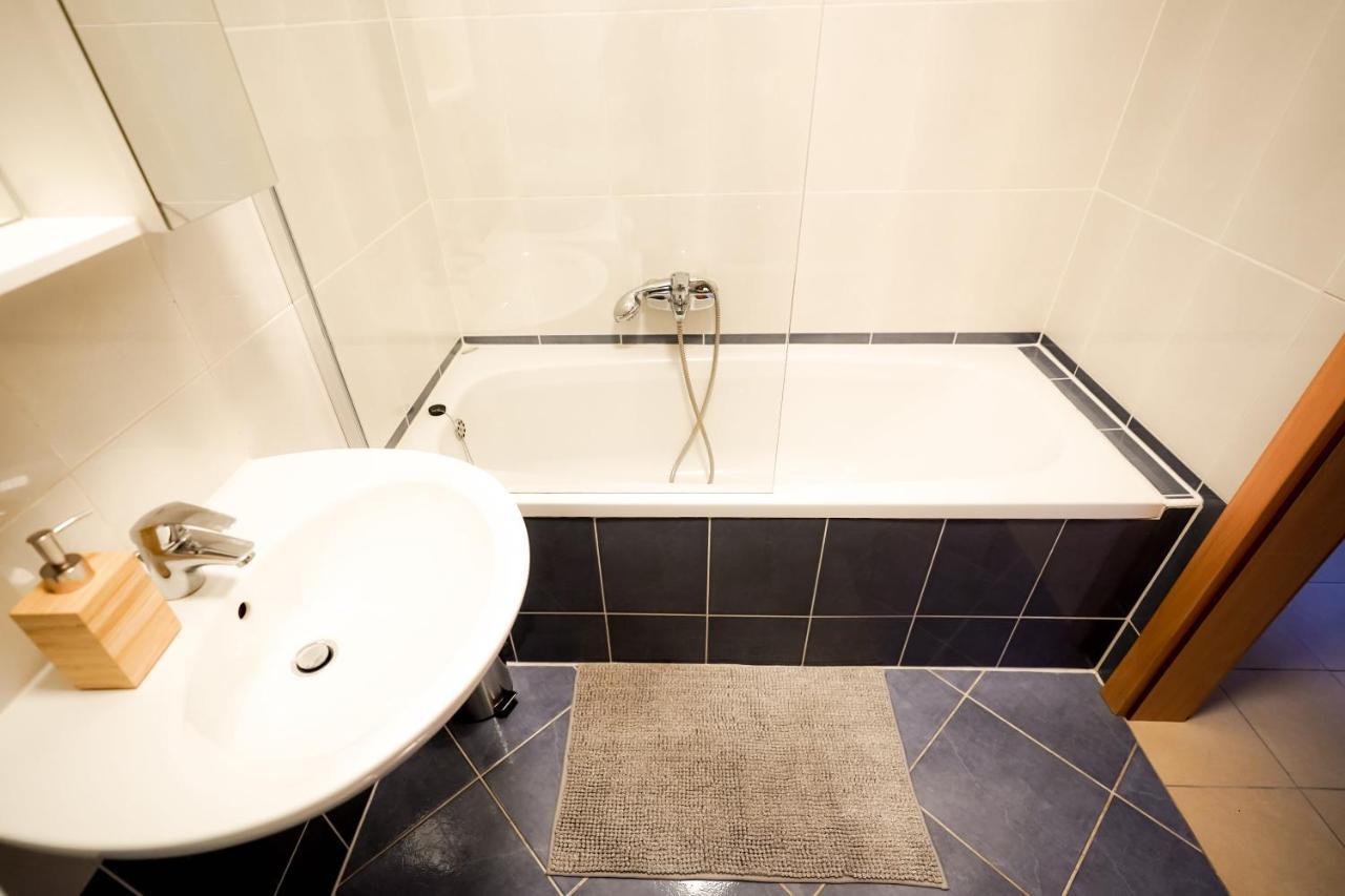Apartment Rondo Pula Lovely And Sunny المظهر الخارجي الصورة
